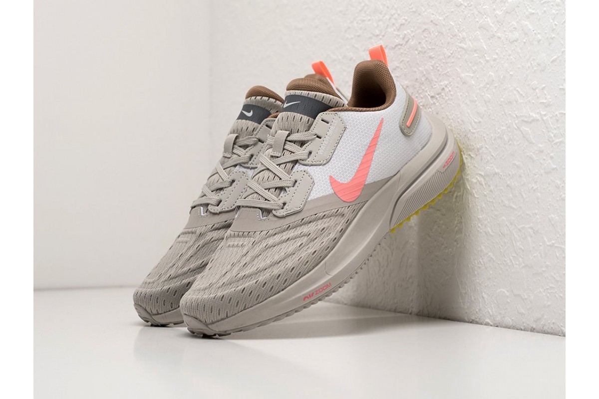 Nike zoom winflo 6 sneaker online