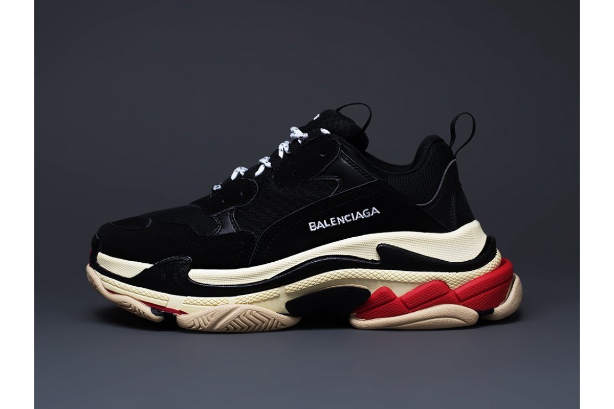 Кроссовки Баленсиага Triple s Black